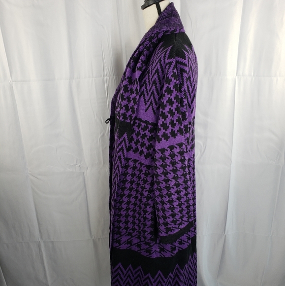 Anthony's Original Purple & Black Midi One Button Built In Scarf Sweater Sz M - Picture 8 of 12